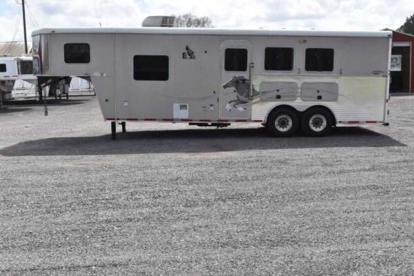 2007 American Spirit 8308LQ 3 Horse Trailer with 8′ Short Wall