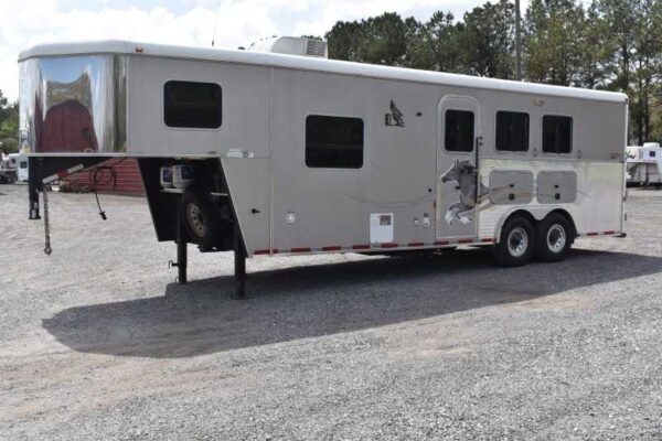 2007 American Spirit 8308LQ 3 Horse Trailer with 8′ Short Wall