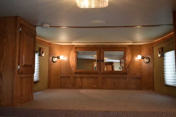 2007 American Spirit 8410GLQ 4 Horse Trailer with 10′ Short Wall