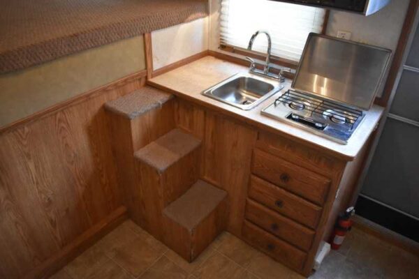 2007 American Spirit 8410GLQ 4 Horse Trailer with 10′ Short Wall