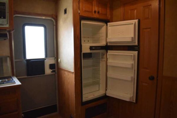 2007 American Spirit 8410GLQ 4 Horse Trailer with 10′ Short Wall