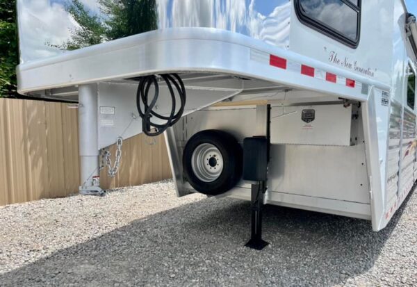 2005 Bloomer 4h Lq/Side Reverse Load/Full Rear Tack