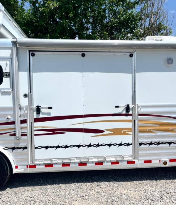 2005 Bloomer 4h Lq/Side Reverse Load/Full Rear Tack