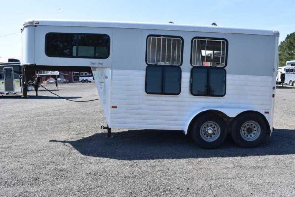 2014 Sundowner 2 Horse Gooseneck Trailer