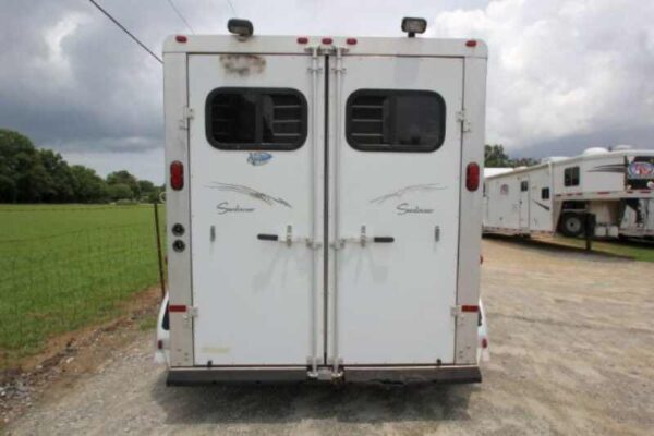 2003 Sundowner 2 Horse