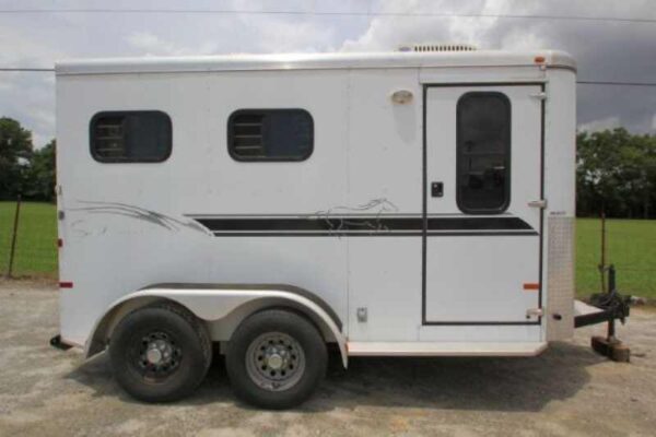 2003 Sundowner 2 Horse