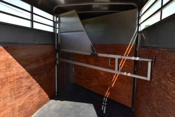 2010 Calico 2 Horse Trailer