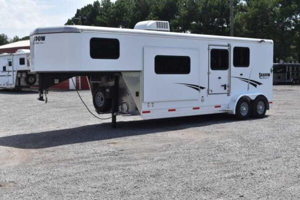 2014 Shadow 7208GLQ 2 Horse Trailer with 8′ Short Wall