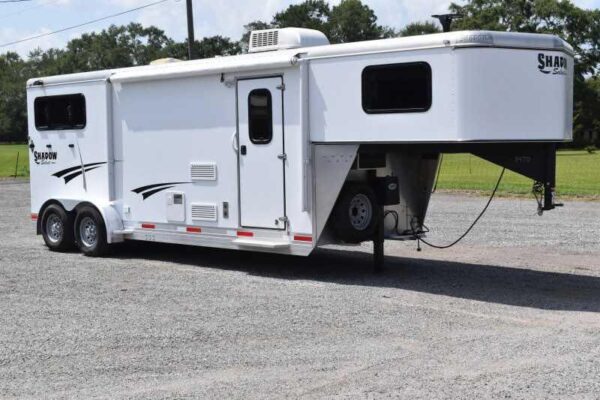 2014 Shadow 7208GLQ 2 Horse Trailer with 8′ Short Wall