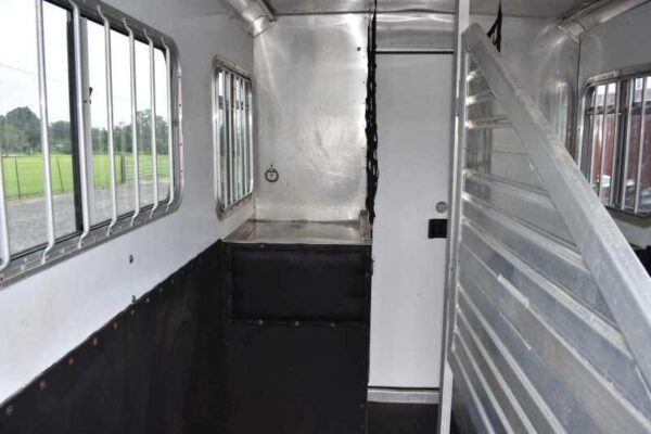 2003 Featherlite 2HST 2 Horse Trailer