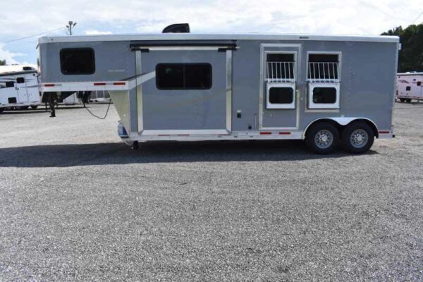 2020 Lakota Colt 8209SO 2 Horse Trailer with 9′ Short Wall