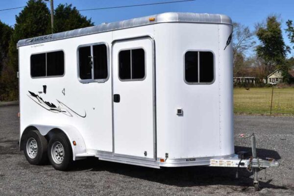 2005 Featherlite 2HST 2 Horse Trailer