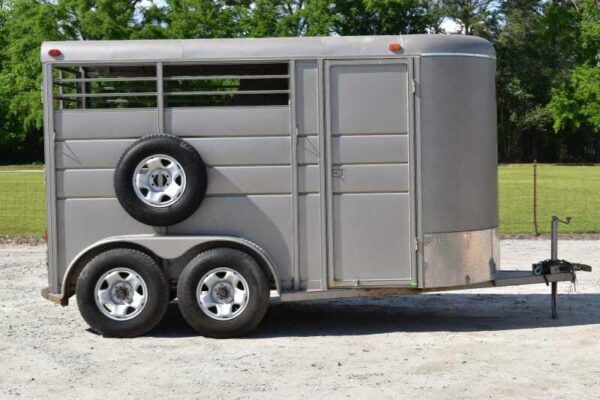 2010 Calico 2 Horse Trailer