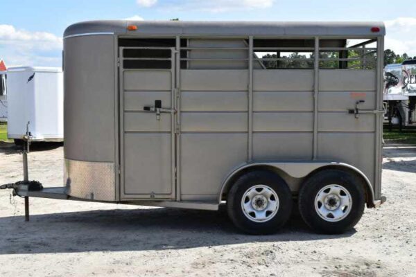 2010 Calico 2 Horse Trailer