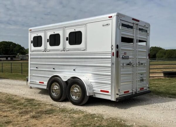 2013 model Cimarron 3 Horse Bumper Pull