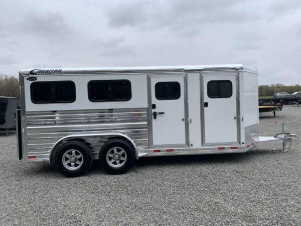 2020 19′ CIMARRON BUMPER PULL 6 PEN STOCK TRAILER