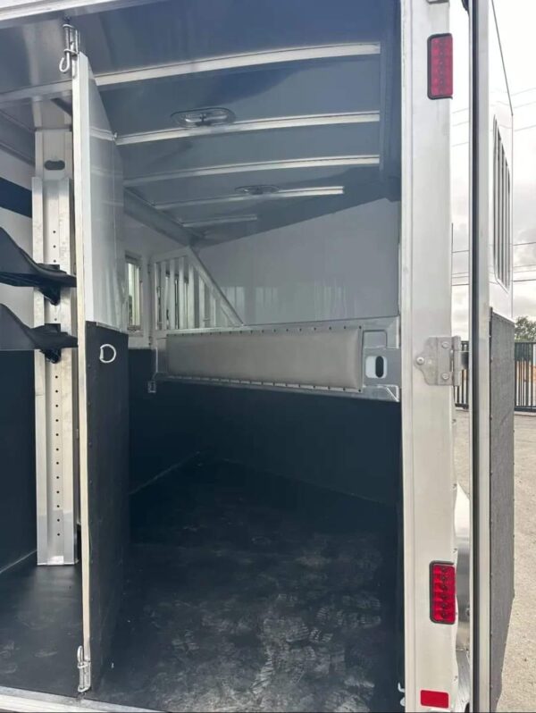 2012 Featherlite 9400 2 Horse Trailer