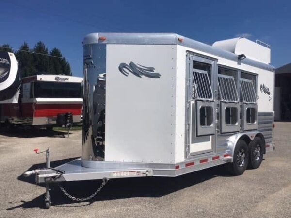 2018 Platinum Coach 3 Horse Bumper Pull