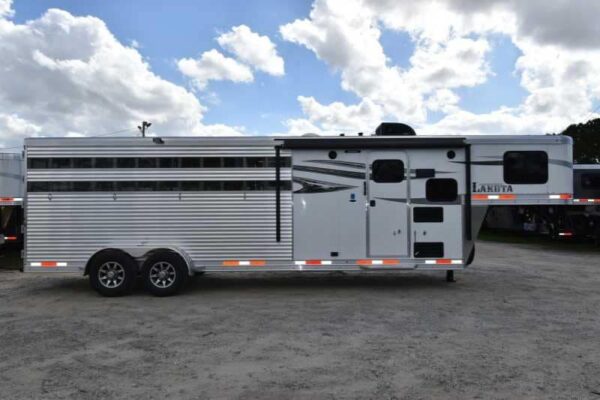 2018 Lakota Charger LQ Stock Trailer with 9′ Short Wall