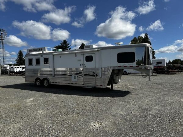 2009 Bloomer Trailers Evolution 10th Anniversary Edition 3-H 11′ LQ