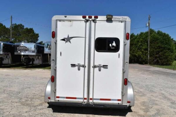 Used 2005 Silver Star 2HGNLQ 2 Horse Trailer with 4′ Short Wall