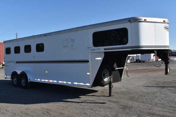 Used 2005 Sundowner 4HGN 4 Horse Trailer