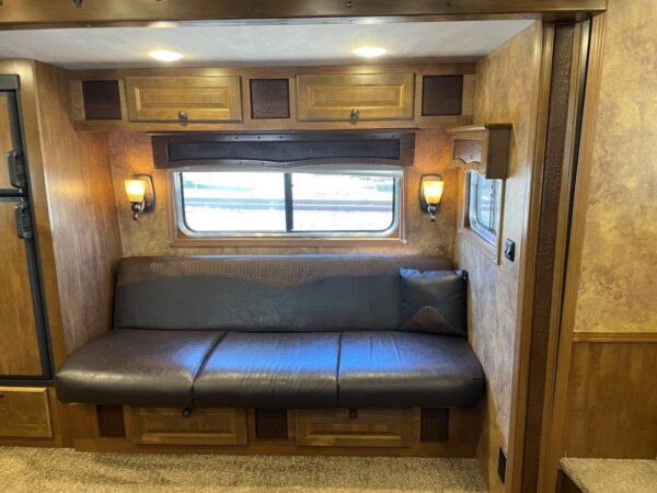 2015 Lakota Bighorn Edition 8414 4 Horse Trailer With Living Quarters “1 Slide”