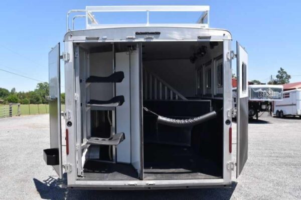 2020 Bison Laredo 3 Horse Trailer with 11′ Short Wall