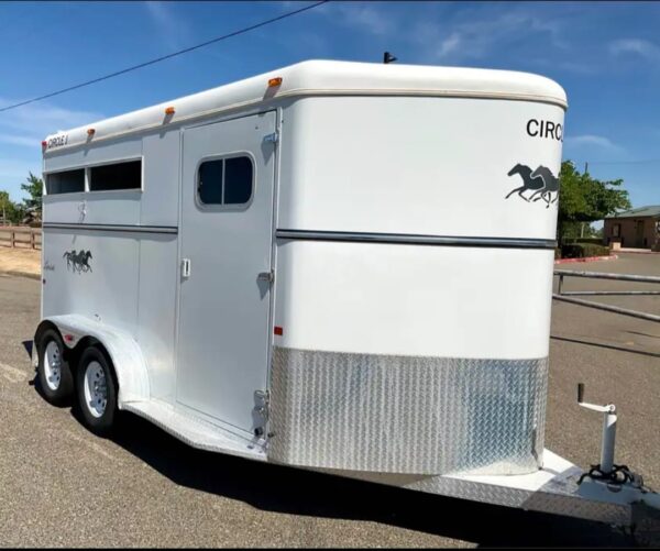 2007 Circle J 2 Horse Trailer Slant Load