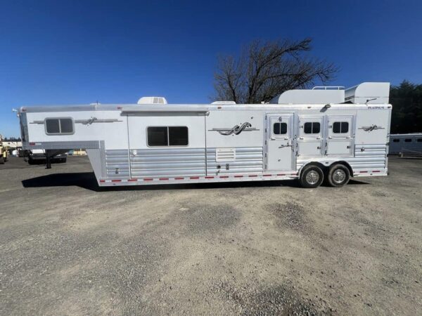 2009 Platinum Coach 3 H 16′ SW w/Outlaw Conversion