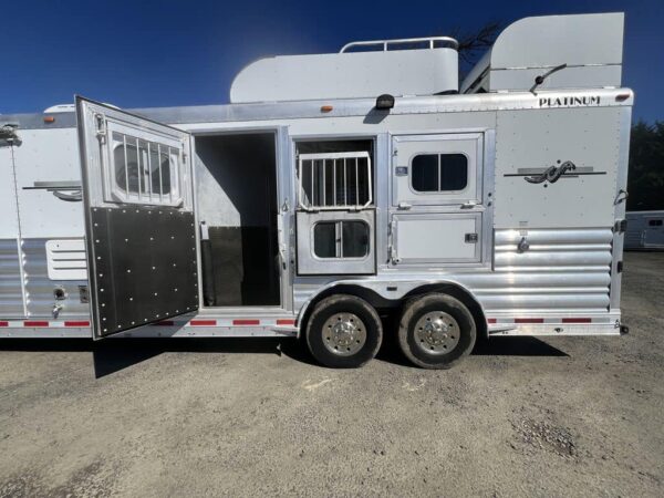 2009 Platinum Coach 3 H 16′ SW w/Outlaw Conversion