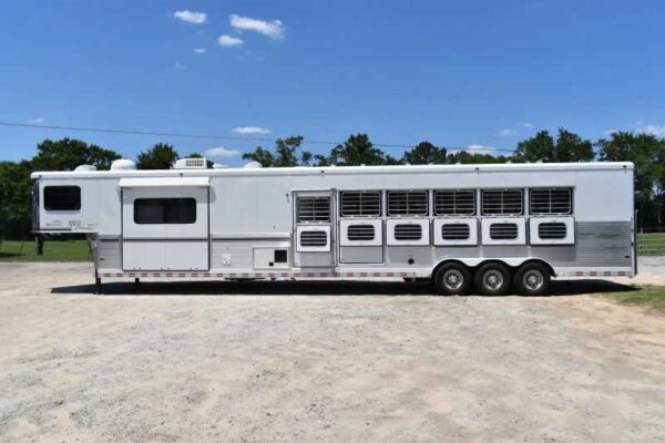 2005 Sundowner Sunlite  6LQ Horse Trailer with 11′ Short Wall 725 Grand Sierra 8612GLQ MidTack