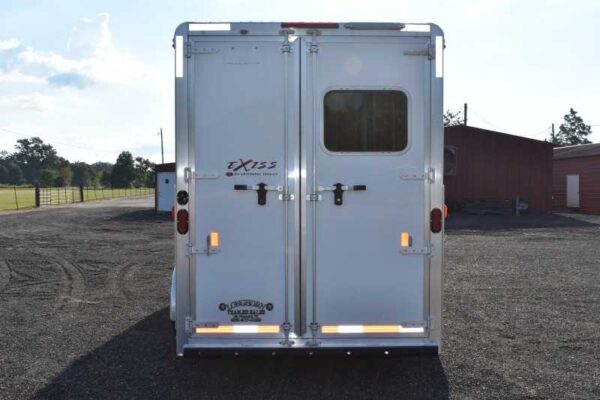 2015 Exiss 7308LQ 3 Horse Trailer with 8′ Short Wall